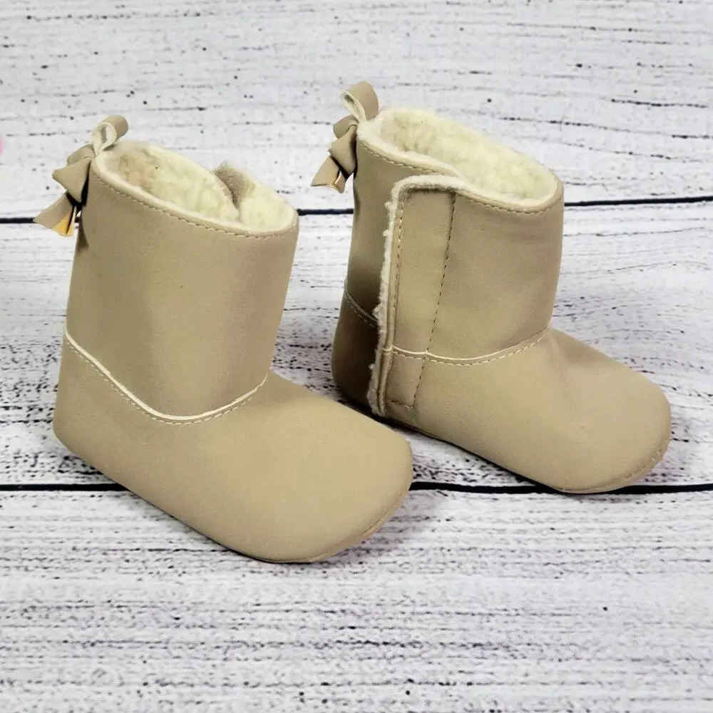 Osh Kosh B'gosh Baby Girl Suede Pull On‎ Boot, Tan, Size 3-6 months